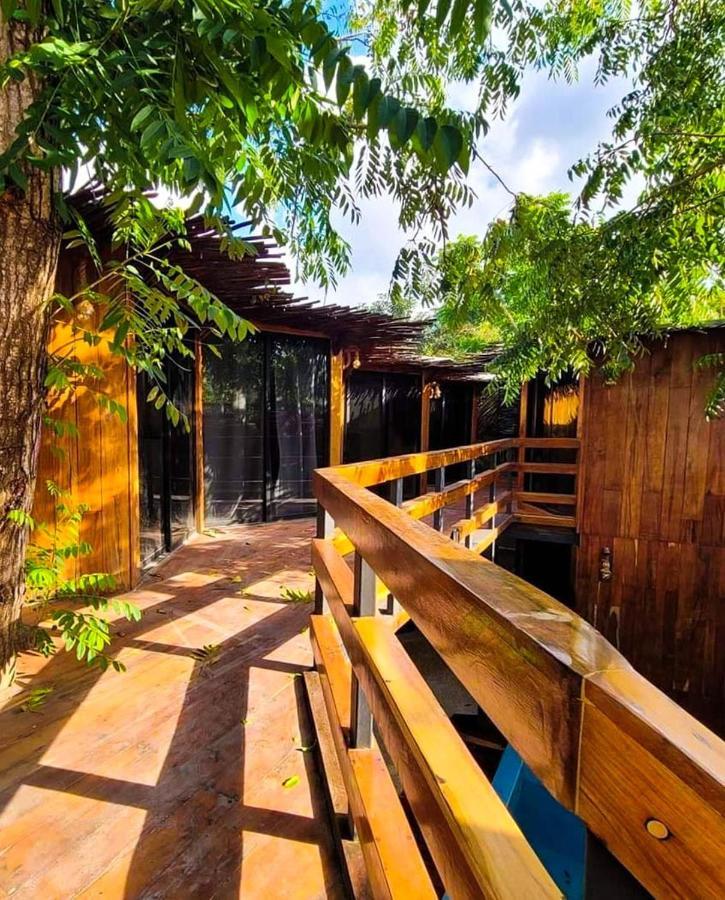 Malakai Hostel ตูลุม ภายนอก รูปภาพ