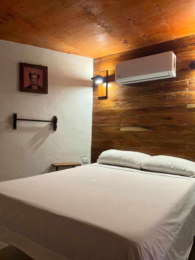 Malakai Hostel ตูลุม ภายนอก รูปภาพ